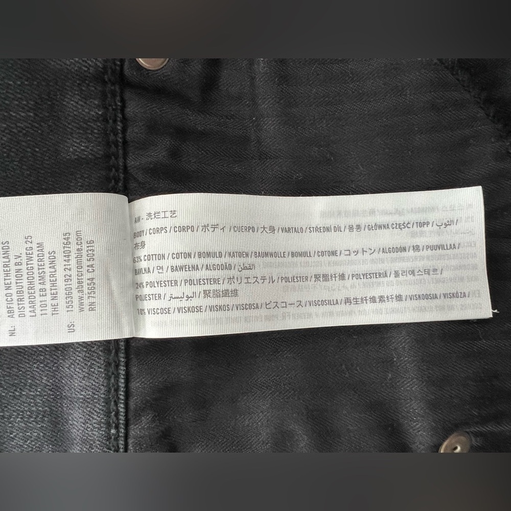 Abercrombie & Fitch Ultra High Rise Flare Stretch Denim Jeans Black, size 28 6R - Picture 8 of 10